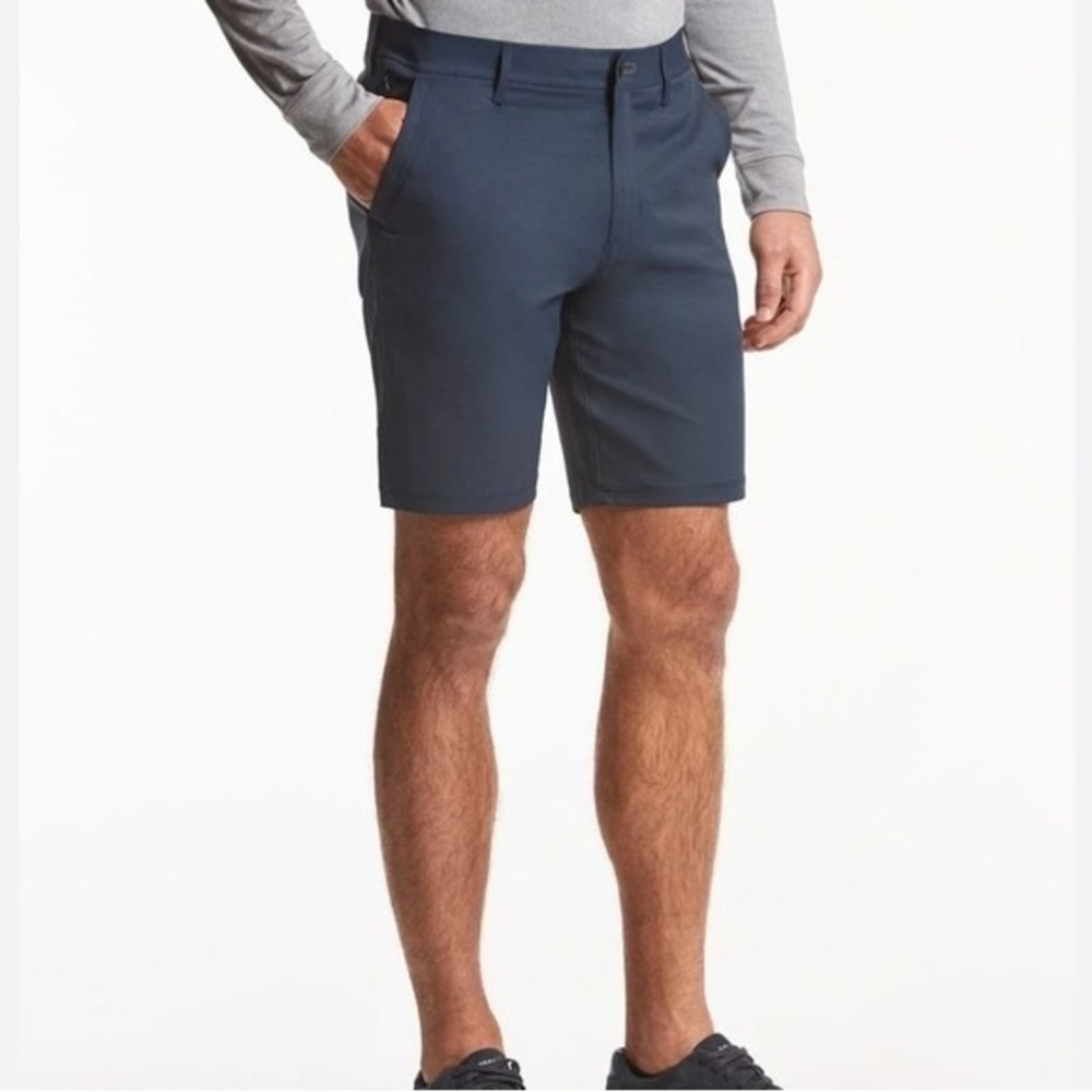 Public Rec Work day shorts in Navy